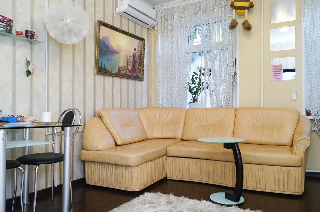 Apartment Akropol On Suvorova Street Rostov-on-Don Bagian luar foto